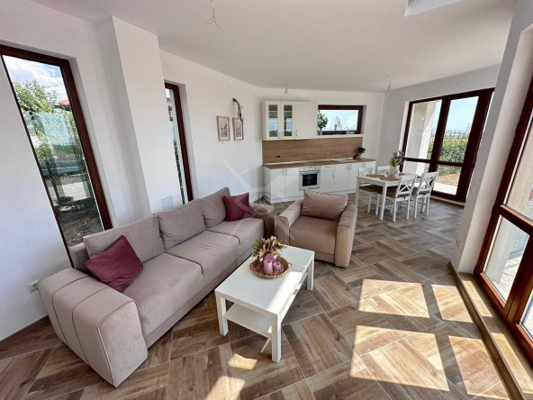 Къща в Ахелой - 179 кв.м за 1006 €/кв.м - Снимка #1