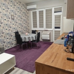 Дава се под наем Двустаен апартамент в Ямбол, Център - 55 кв.м за 56.1 € - Снимка #1