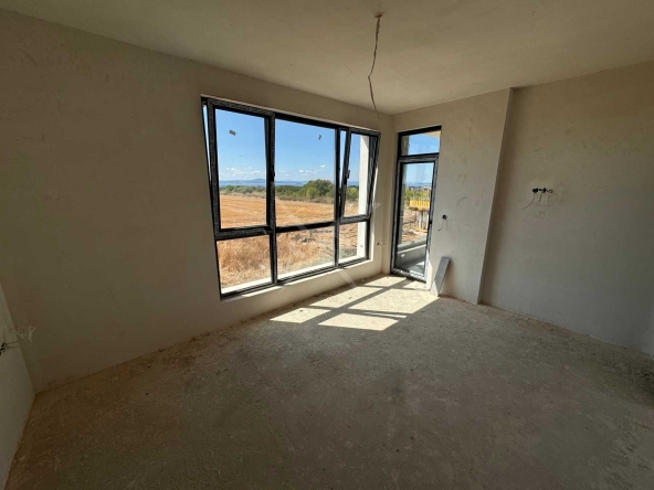 Къща в Поморие - 196 кв.м за 1404 €/кв.м - Снимка #1