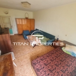 Дава се под наем Тристаен апартамент в Бургас, Лазур - 80 кв.м за 255 € - Снимка #1