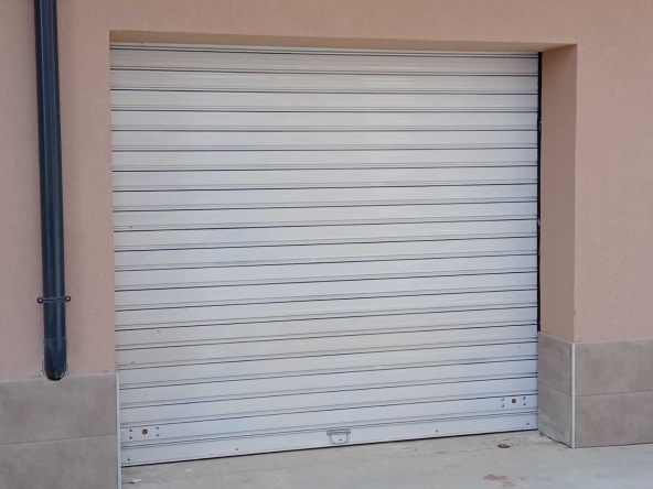 Дава се под наем Гараж / Паркомясто в София, Младост 1 - 19 кв.м за 102 € - Снимка #1