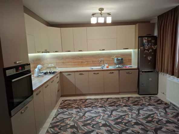 Къща в Благоевград, Освобождение - 180 кв.м за 2278 €/кв.м - Снимка #1