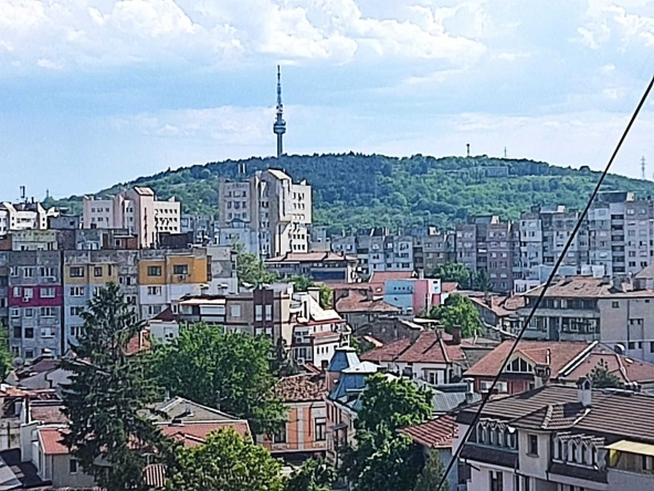 Двустаен апартамент в Силистра, Център - 50 кв.м за 858 €/кв.м - Снимка #1