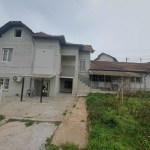 Къща в с. Буковлък, Област Плевен - 205 кв.м за 6 €/кв.м - Снимка #1