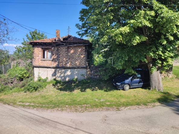 Парцел в Велико Търново, Бузлуджа - 870 кв.м за 38 €/кв.м - Снимка #1