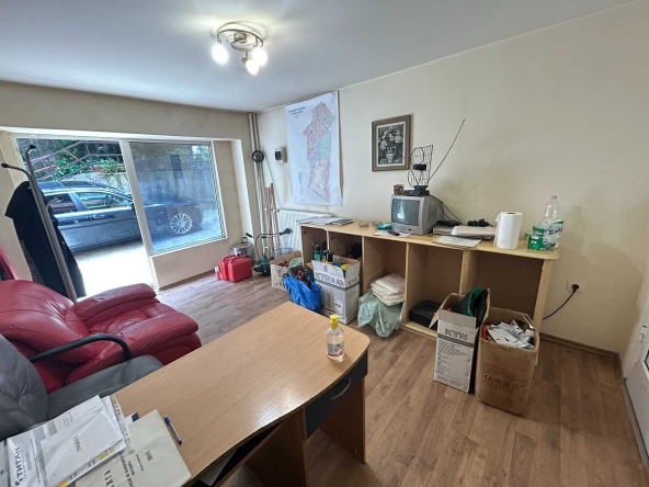 Дава се под наем Офис в София, Лозенец - 20 кв.м за 306 € - Снимка #1