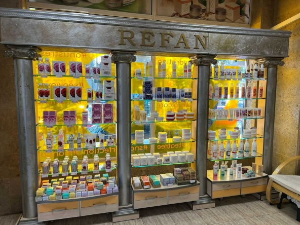 Магазин в Велинград - 30 кв.м за 667 €/кв.м - Снимка #1