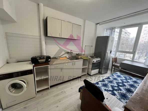 Дава се под наем Тристаен апартамент в Варна, Завод Дружба - 75 кв.м за 500 € - Снимка #1