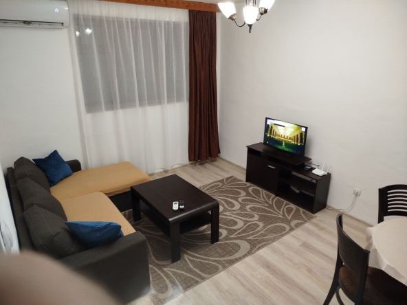 Дава се под наем Двустаен апартамент в Пловдив, Каменица 2 - 65 кв.м за 331.5 € - Снимка #1