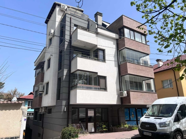 Двустаен апартамент в София, Витоша - 80 кв.м за 2338 €/кв.м - Снимка #1