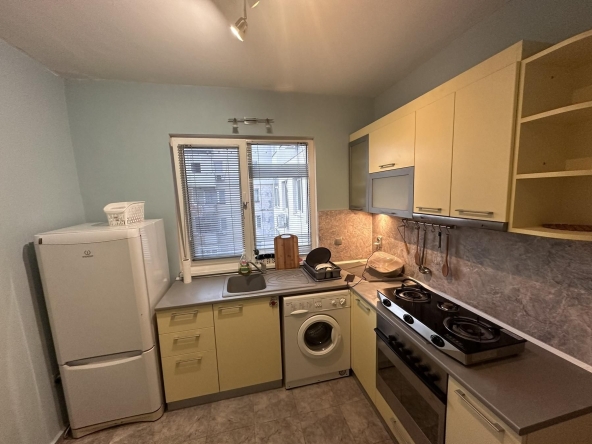 Дава се под наем Двустаен апартамент в Пловдив, Каменица 2 - 74 кв.м за 450 € - Снимка #1