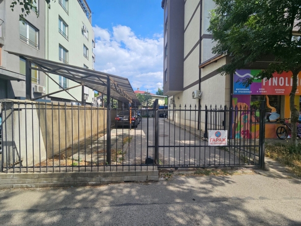 Дава се под наем Гараж / Паркомясто в София, Овча купел - 18 кв.м за 71.4 € - Снимка #1