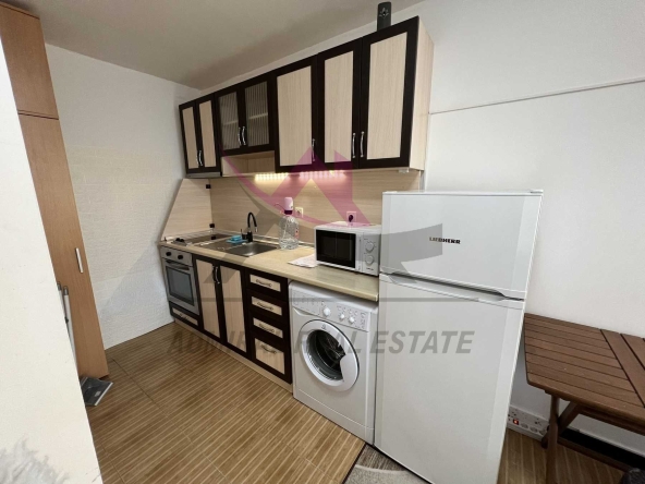 Дава се под наем Едностаен апартамент в Варна, Виница - 28 кв.м за 195 € - Снимка #1