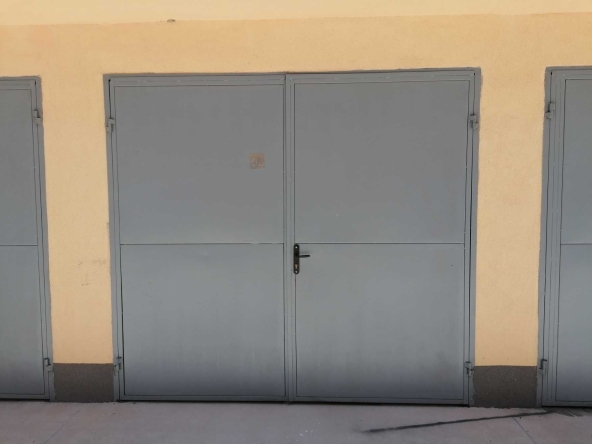 Дава се под наем Гараж / Паркомясто в Пловдив, Тракия - 15 кв.м за 86.7 € - Снимка #1