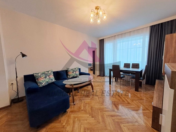 Дава се под наем Двустаен апартамент в Варна, Кайсиева градина - 85 кв.м за 420 € - Снимка #1