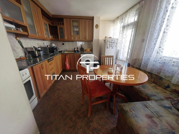 Двустаен апартамент в Варна, Цветен квартал - 68 кв.м за 2206 €/кв.м - Снимка #1