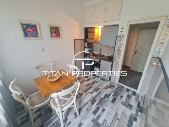 Дава се под наем Двустаен апартамент в Бургас, Лазур - 55 кв.м за 510 € - Снимка #1