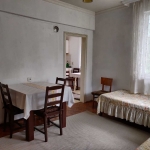 Дава се под наем Четиристаен апартамент в Шумен, Херсон - 80 кв.м за 275.4 € - Снимка #1