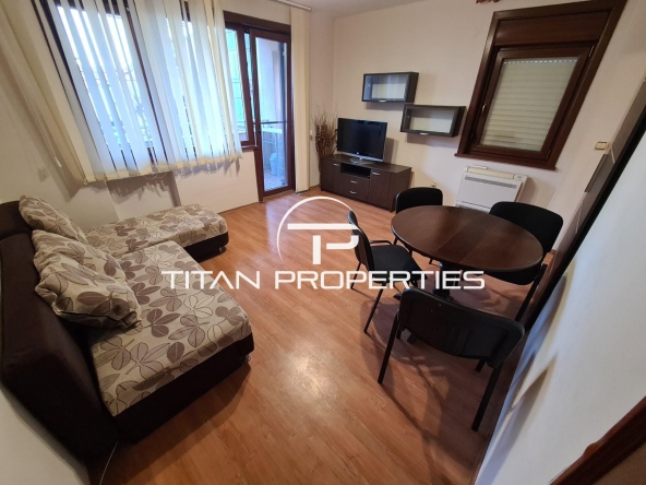 Дава се под наем Двустаен апартамент в Бургас, Център - 73 кв.м за 459 € - Снимка #1
