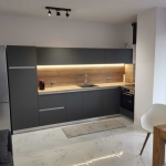 Дава се под наем Тристаен апартамент в Пловдив, Кършияка - 105 кв.м за 918 € - Снимка #1