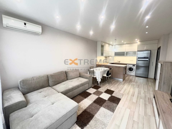 Двустаен апартамент в Варна, Възраждане 1 - 90 кв.м за 1889 €/кв.м - Снимка #1