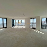 Четиристаен апартамент в Варна, м-т Св. Никола - 263 кв.м за 2013 €/кв.м - Снимка #1