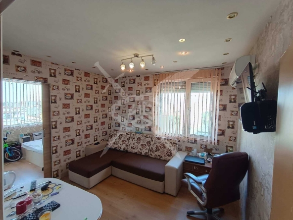 Тристаен апартамент в Бургас, Славейков - 66 кв.м за 1969 €/кв.м - Снимка #1