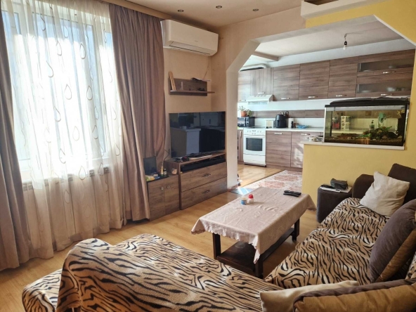 Многостаен апартамент в Благоевград, Широк център - 130 кв.м за 451 €/кв.м - Снимка #1