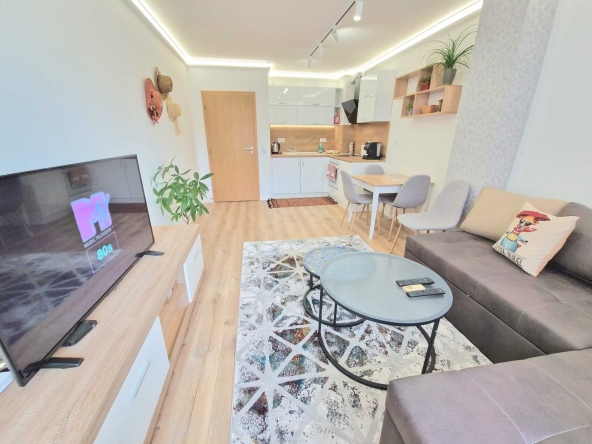 Дава се под наем Двустаен апартамент в Варна, Чаталджа - 60 кв.м за 612 € - Снимка #1