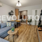 Дава се под наем Двустаен апартамент в Варна, Център - 60 кв.м за 718.08 € - Снимка #1