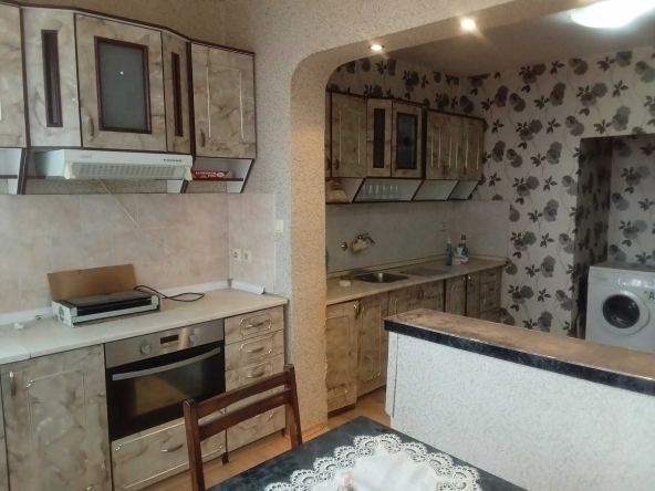 Тристаен апартамент в Пловдив, Изгрев - 70 кв.м за 620 €/кв.м - Снимка #1