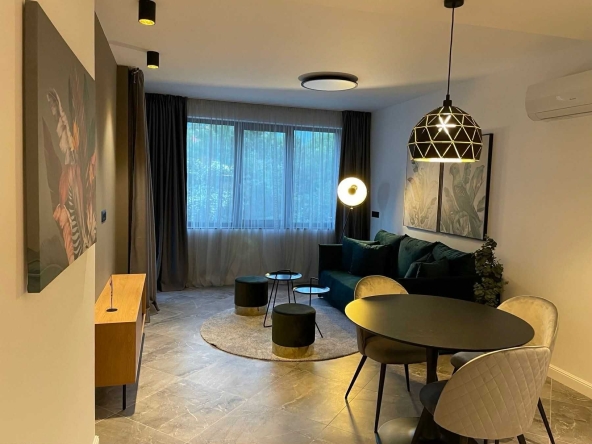 Дава се под наем Двустаен апартамент в София, Кръстова вада - 73 кв.м за 897.6 € - Снимка #1