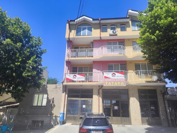 Хотел в Ямбол, Боровец - 804 кв.м за 359 €/кв.м - Снимка #1