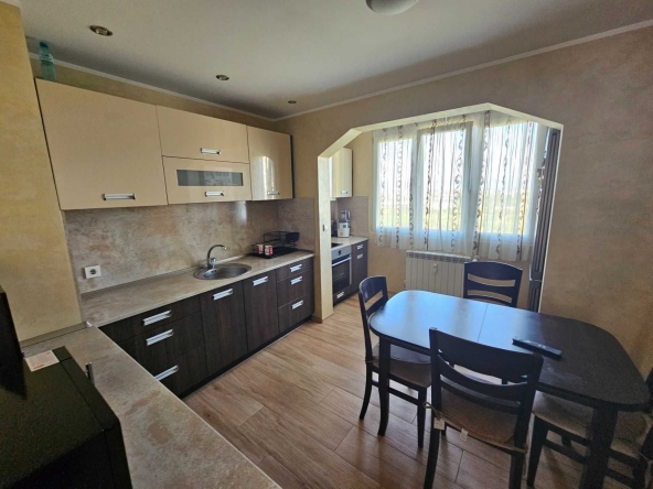 Тристаен апартамент в София, Изток - 89 кв.м за 1232 €/кв.м - Снимка #1