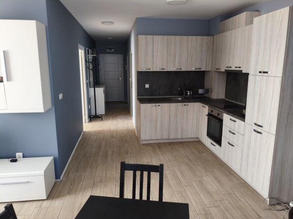 Дава се под наем Двустаен апартамент в Варна, Островна промишлена зона - 70 кв.м за 498.27 € - Снимка #1