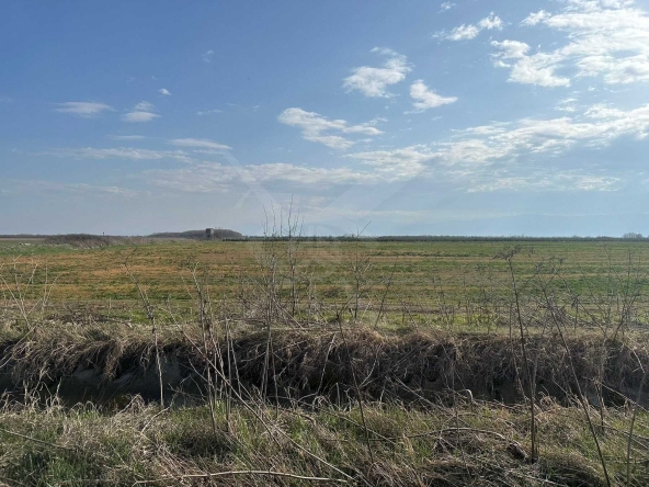 Парцел в София, Хладилника - 11099 кв.м за 35 €/кв.м - Снимка #1