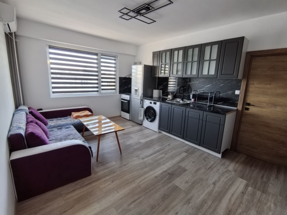 Двустаен апартамент в Шумен, Тракия - 56 кв.м за 833 €/кв.м - Снимка #1