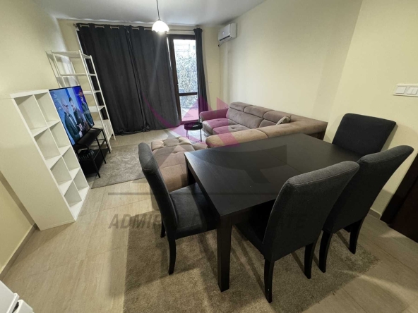 Дава се под наем Тристаен апартамент в Варна, Бриз - 87 кв.м за 548.25 € - Снимка #1