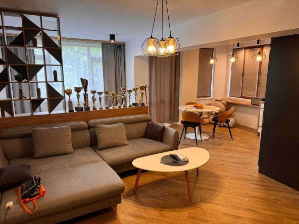 Дава се под наем Едностаен апартамент в Казанлък - 40 кв.м за 357 € - Снимка #1