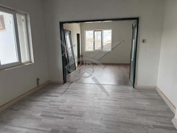 Къща в с. Първенец, Област Пловдив - 157 кв.м за 602 €/кв.м - Снимка #1