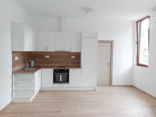 Двустаен апартамент в Смолян, Нов център - 56 кв.м за 1295 €/кв.м - Снимка #1