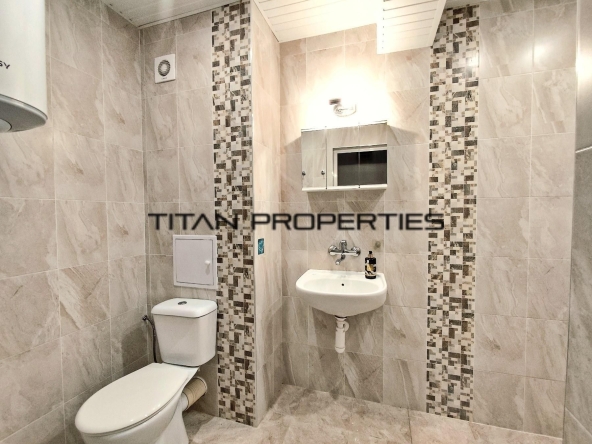 Двустаен апартамент в Бургас, Славейков - 76 кв.м за 1573 €/кв.м - Снимка #1