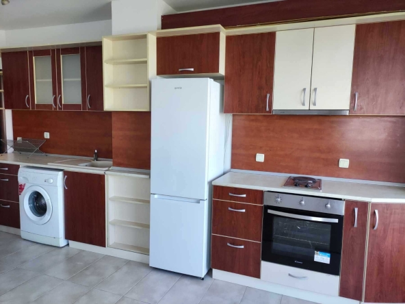 Дава се под наем Двустаен апартамент в София, Младост 1 - 90 кв.м за 714 € - Снимка #1