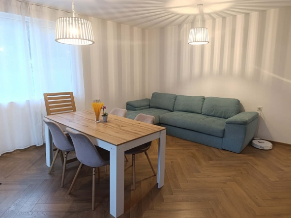 Къща в София, Дианабад - 140 кв.м за 455 €/кв.м - Снимка #1