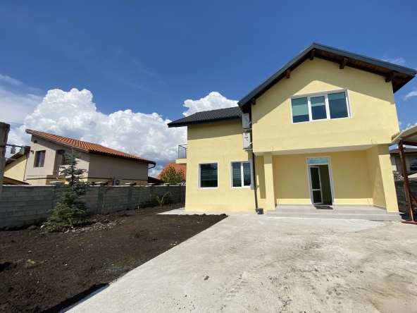 Дава се под наем Къща в с. Волуяк, Област София-град - 240 кв.м за 918 € - Снимка #1