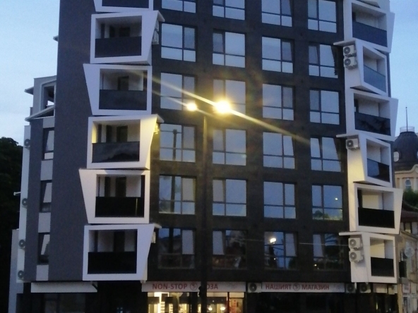 Гараж / Паркомясто в с. Владиня, Област Ловеч - 16 кв.м за 909 €/кв.м - Снимка #1