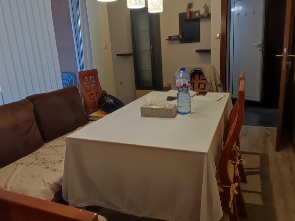 Дава се под наем Двустаен апартамент в Варна, Христо Ботев - 52 кв.м за 420 € - Снимка #1