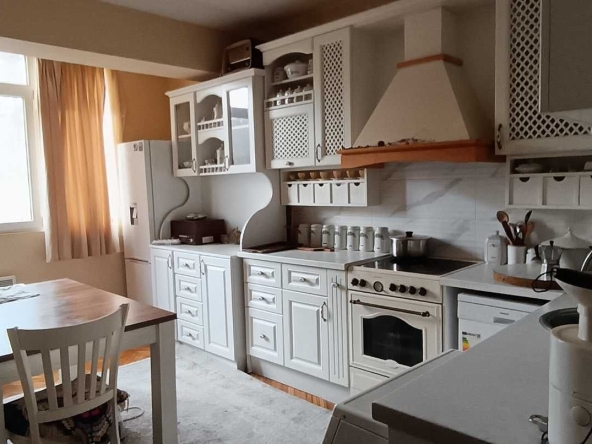 Тристаен апартамент в Варна, Аспарухово - 60 кв.м за 1301 €/кв.м - Снимка #1