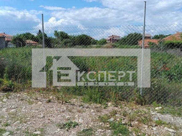 Парцел в с. Труд, Област Пловдив - 1198 кв.м за 66 €/кв.м - Снимка #1