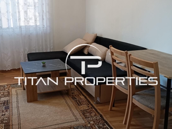 Дава се под наем Тристаен апартамент в Пловдив, Център - 80 кв.м за 408 € - Снимка #1